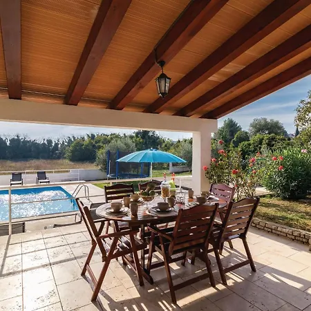 Amazing Home In Pula With House Sea View